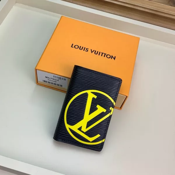2019人気定番商品Louis Vuitton メンズ☆ルイヴィトン財布コピー どんなアイテムとも相性がいい！絶賛発売中！！