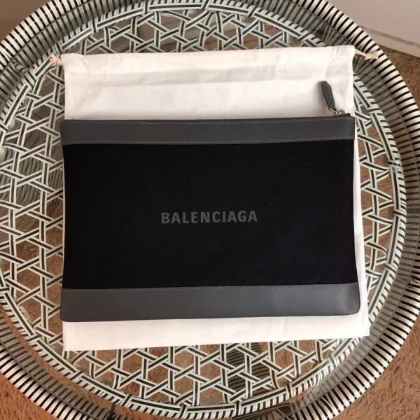 バレンシアガバッグコピー 定番人気2020新品 BALENCIAGA レディース セカンドバッグ