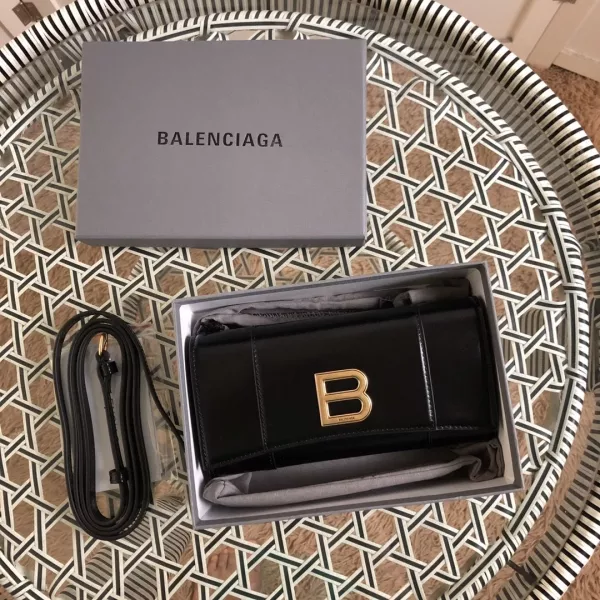 バレンシアガバッグコピー 大人気2020新品 BALENCIAGA レディース ショルダーバッグ