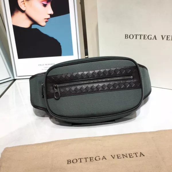高品質 ボッテガヴェネタバッグコピー 定番人気2020新品 Bottega Veneta メンズ ウエストポーチ