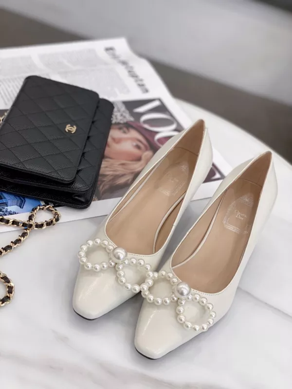 ディオール靴コピー 大人気2021新品 Diorレディース ハイヒール