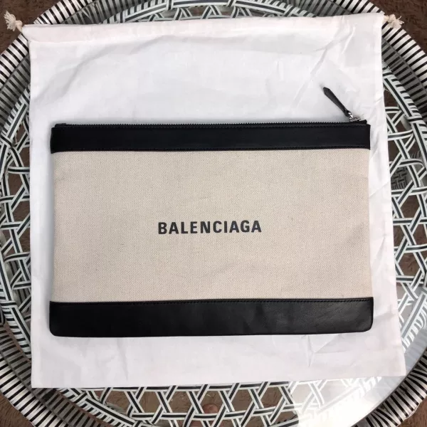バレンシアガバッグコピー 大人気2021新品 BALENCIAGA レディース セカンドバッグ