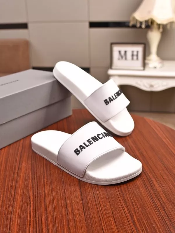 バレンシアガ 靴コピー 大人気2021新品 BALENCIAGA メンズ サンダル-スリッパ 2色