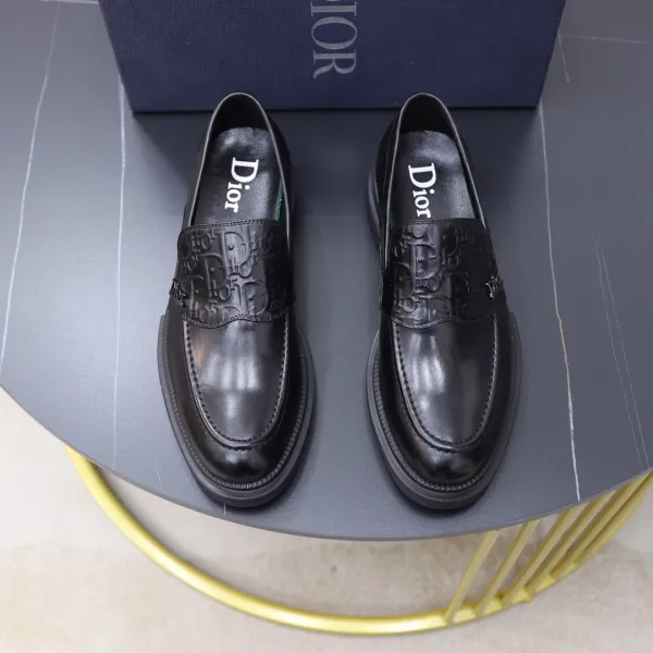 ディオール靴コピー 定番人気2022新品 Dior メンズ 革靴